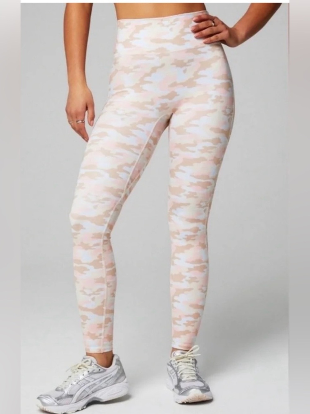NWT FABLETICS Micro Camo Anywhere Motion365+ High-Waisted Legging‎ Size XL